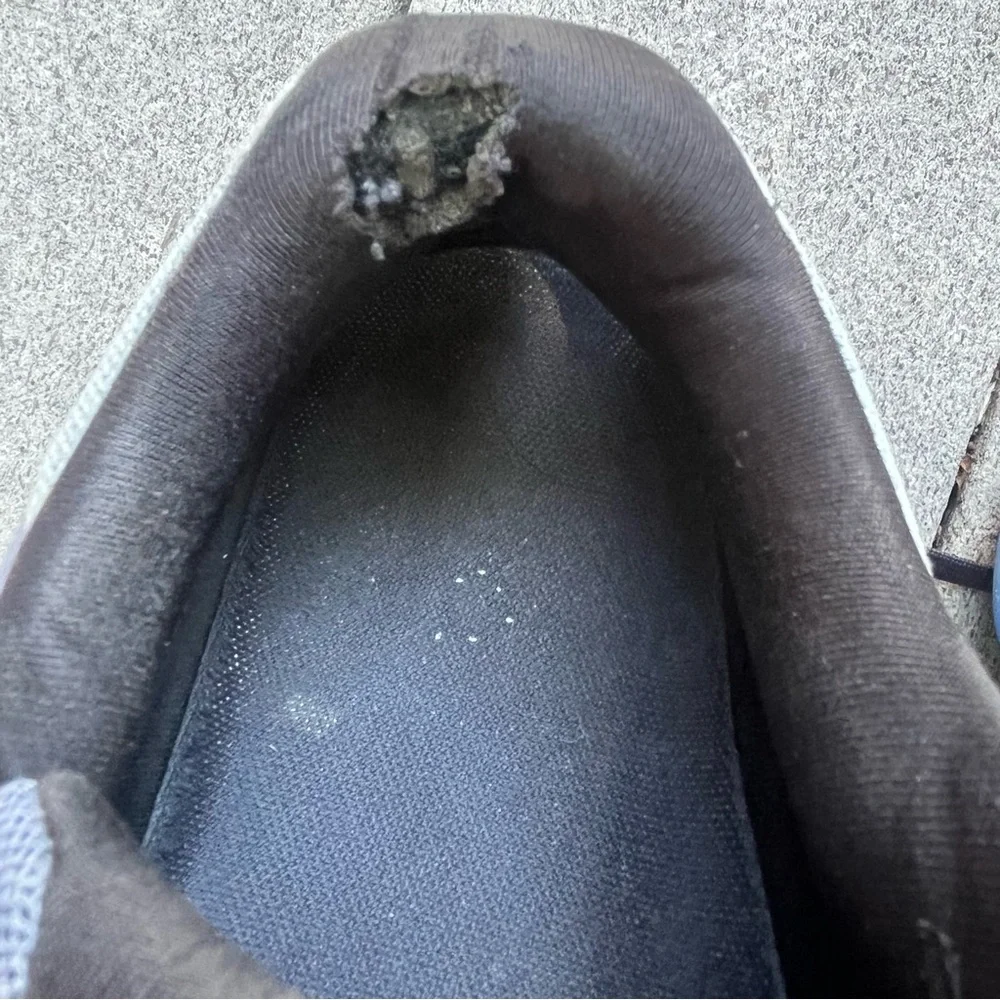 ON Running CLOUDFLYER 4‎ Men Size M9 Running Shoes Blue Low Cloud 71.98675 - Picture 14 of 17